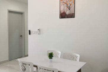 Amber Residence @ twentyfive.7