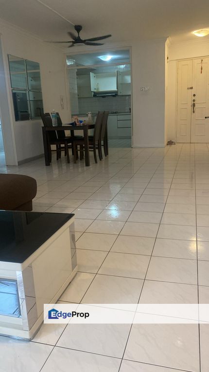 Fully Furnished Mont Kiara Pines Apartment Kuala Lumpur, Kuala Lumpur, Mont Kiara