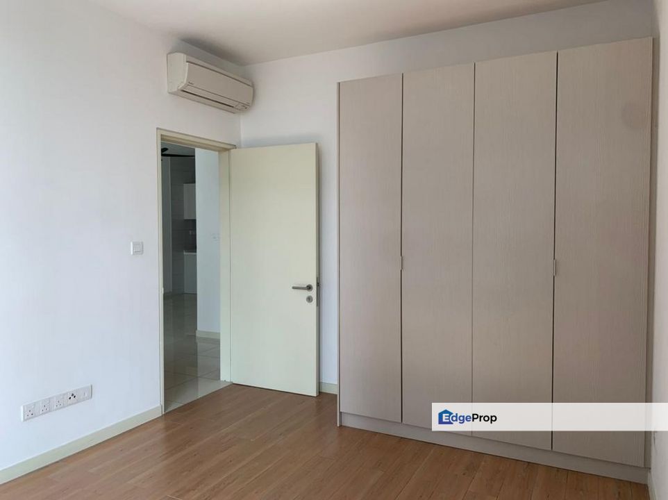 Partially Furnished Amanja Semi-d Suites Bandar Sri Damansara, Selangor, Kepong