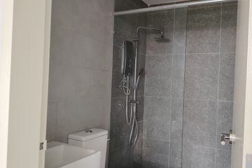 Meta Residence @ Meta City