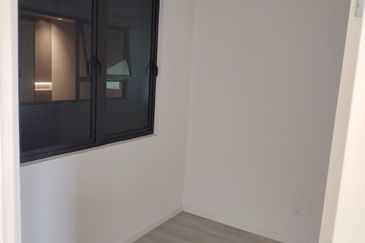 Meta Residence @ Meta City