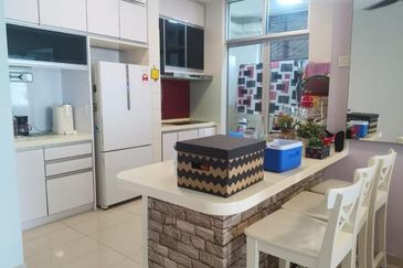 Midfields Condominium