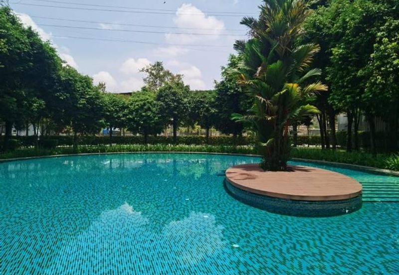 Midfields Condominium