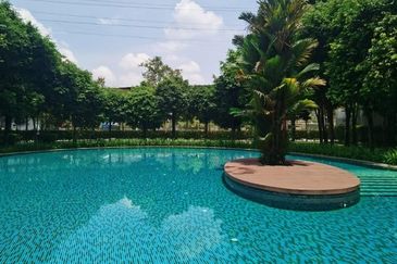 Midfields Condominium