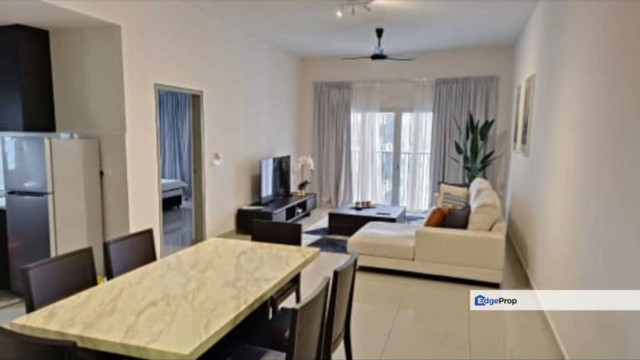 Nice Renovated include Furnish The Wharf Condo Puchong, Selangor, Puchong