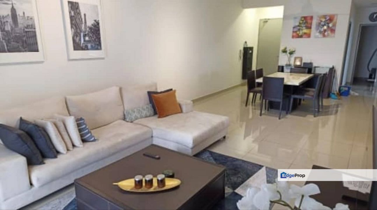 Nice Renovated include Furnish The Wharf Condo Puchong, Selangor, Puchong