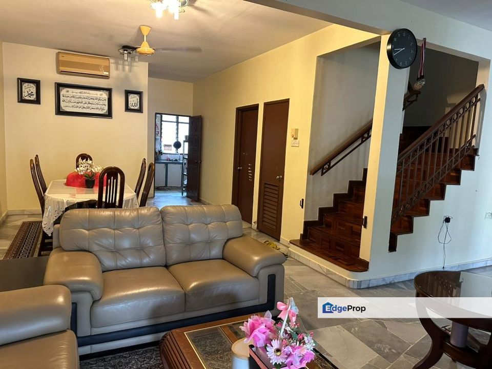 Usj 16 Freehold 2storey 22x75 Gated, Selangor, USJ