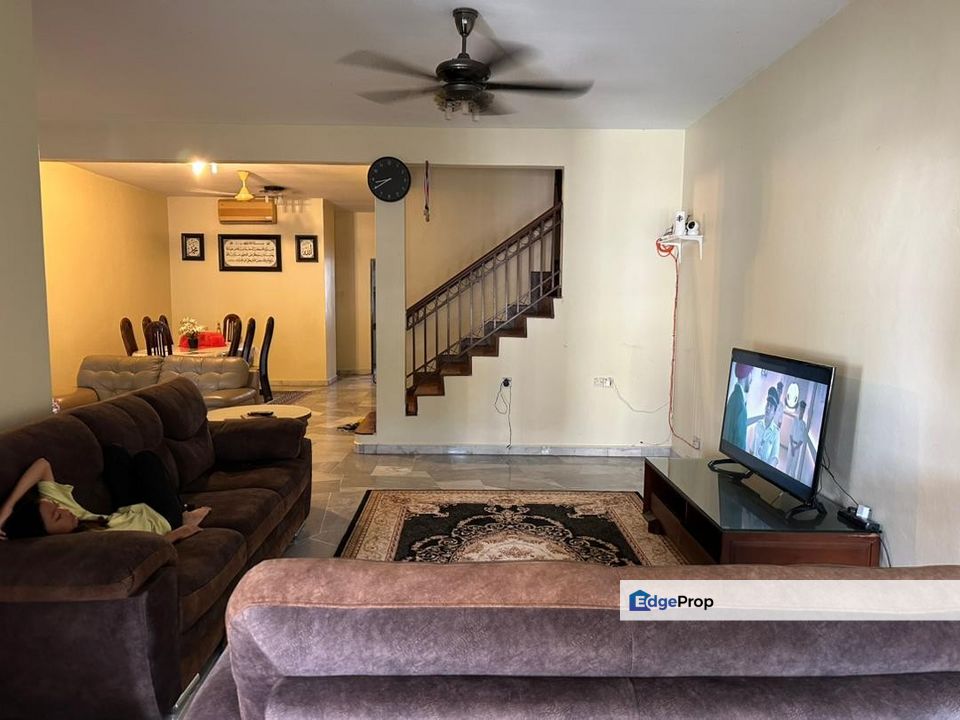 Usj 16 Freehold 2storey 22x75 Gated, Selangor, USJ