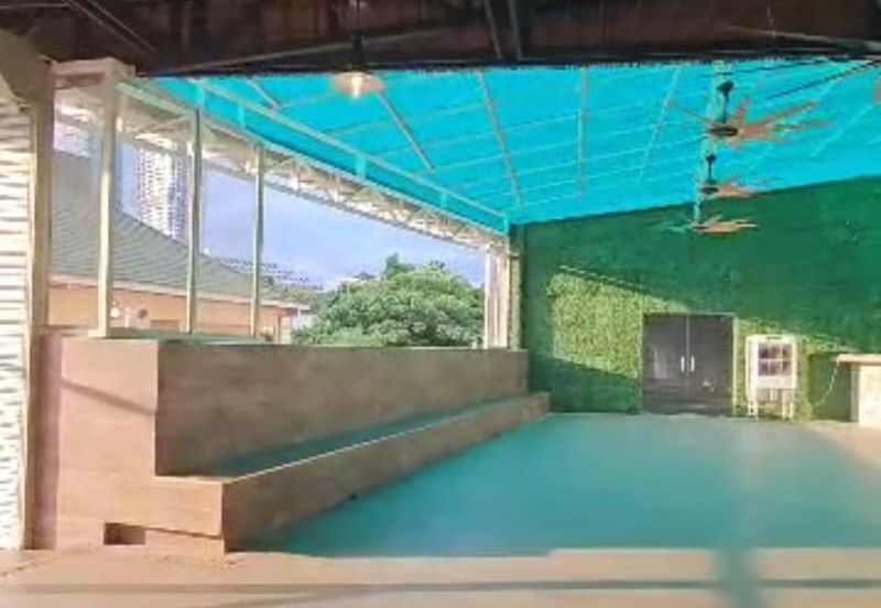 Facing main road KL city bungalow commercial shop