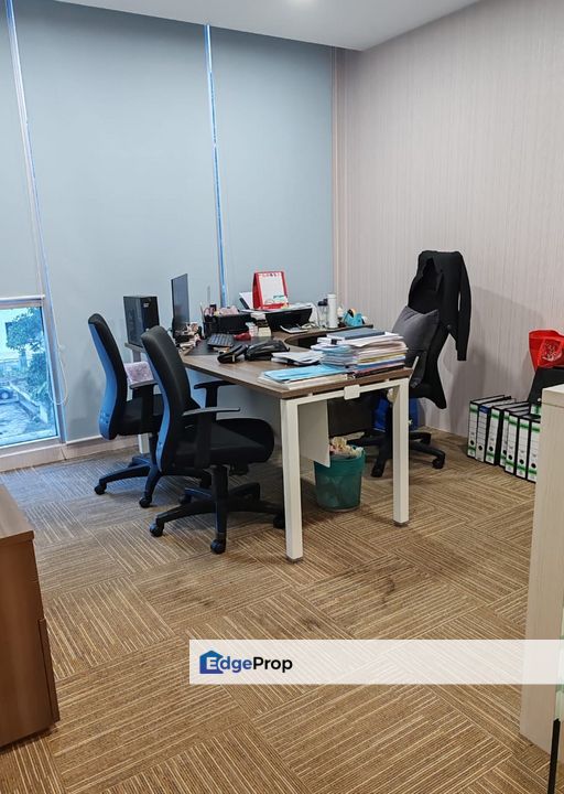 Nice reno furnish office TTDI Dualis Equine Commercial Centre, Selangor, Seri Kembangan