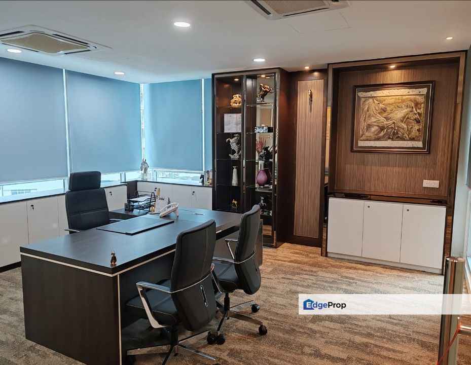 Nice reno furnish office TTDI Dualis Equine Commercial Centre, Selangor, Seri Kembangan