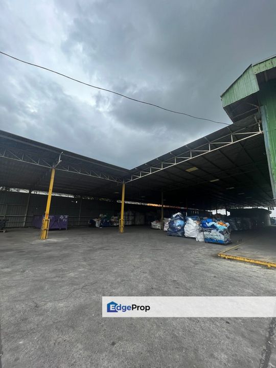 1.3 Acres Warehouse Factory Kawasan Perindustrian Nilai , Negeri Sembilan, Nilai