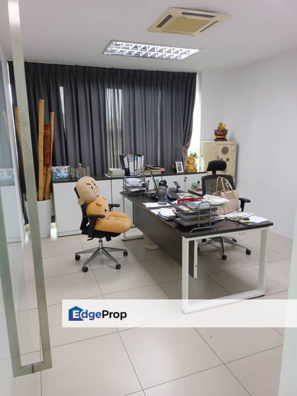 Facing LDP main road 3sty Shop Office Puchong Intan, Selangor, Puchong