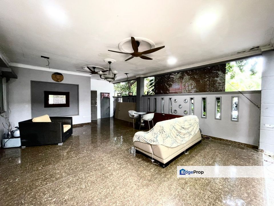 Corner 2sty terrace renovated Pinggiran Usj 1, Selangor, USJ