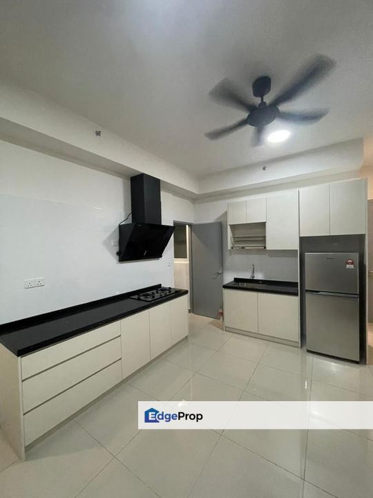 Fully Furnished 121 Residence condo Kayu Ara Petaling Jaya , Selangor, Kayu Ara