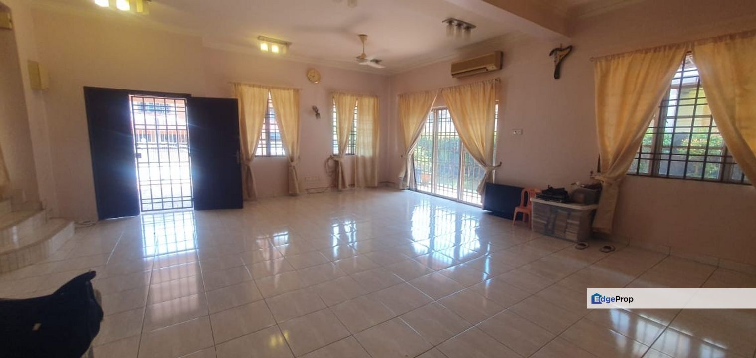 Renovated 2stry Semi-D Taman Bukit Serdang Kuala Lumpur, Selangor, Seri Kembangan