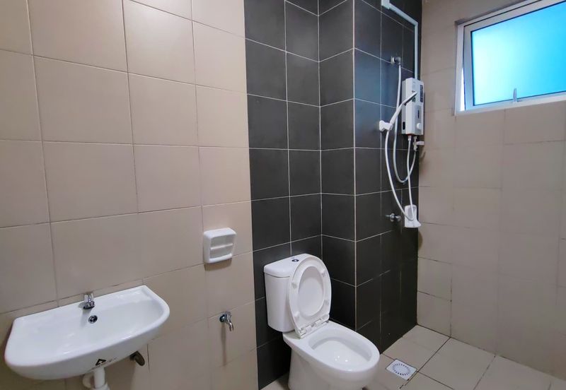 LBS Skylake Residence