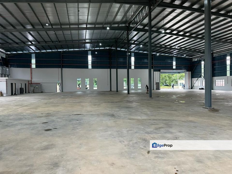 Warehouse Factory Jalan Kamunting Bukit Beruntung Rawang, Selangor, Rawang