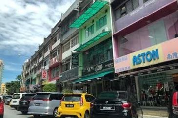 Kenanga Wholesale City