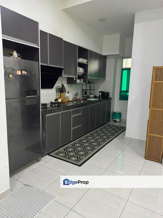 Fully Furnish bsp21 Condo bandar saujana putra, Selangor, Jenjarom