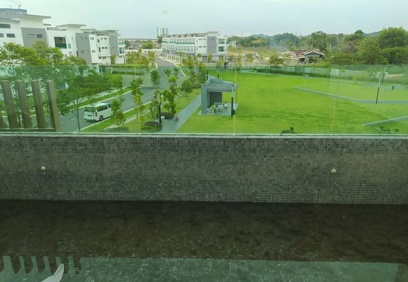 Taman Nusaputra Timur