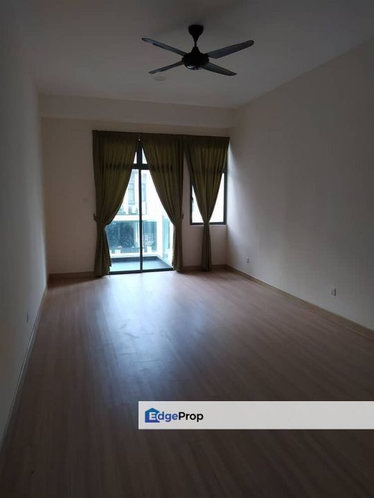 3storey Superlink Reflextion Villa Puchong Bandar Nusaputra, Selangor, Puchong