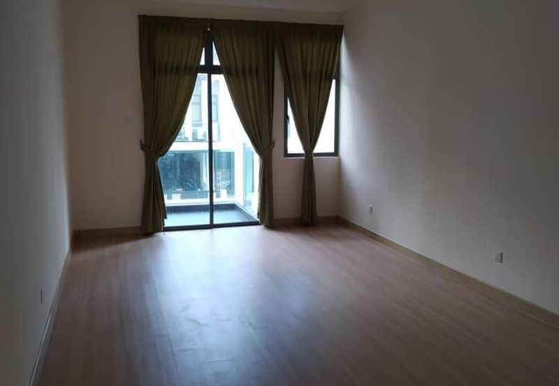 Taman Nusaputra Timur