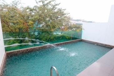 Taman Nusaputra Timur