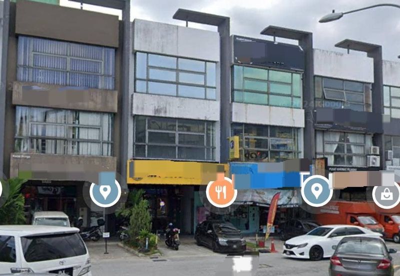 The Trillium @Lake Fields