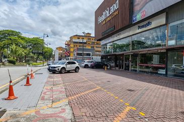 Petaling Jaya Commercial City