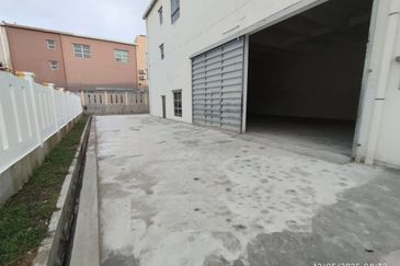 2.5sty Semi D Factory Taman Industri Selesa Jaya Balakong Cheras