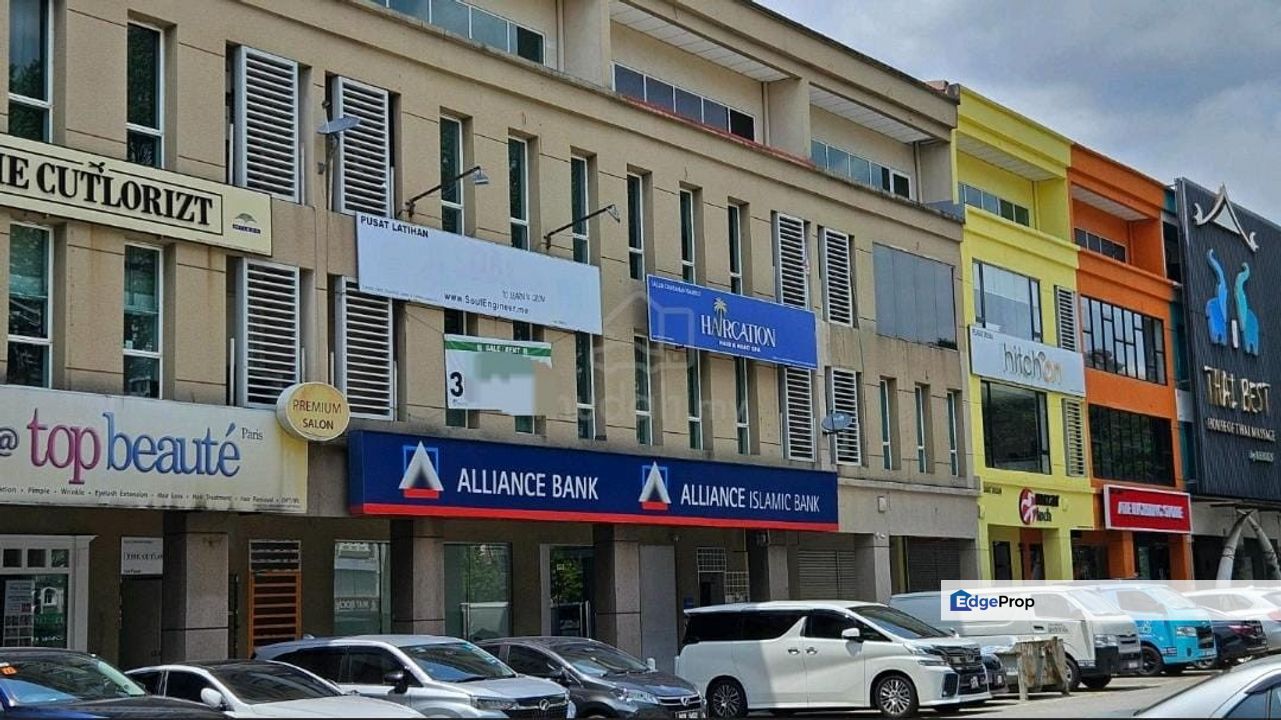 Main Road Ground Shop Next OCBC Dataran Sunway Kota Damansara, Selangor, Petaling Jaya