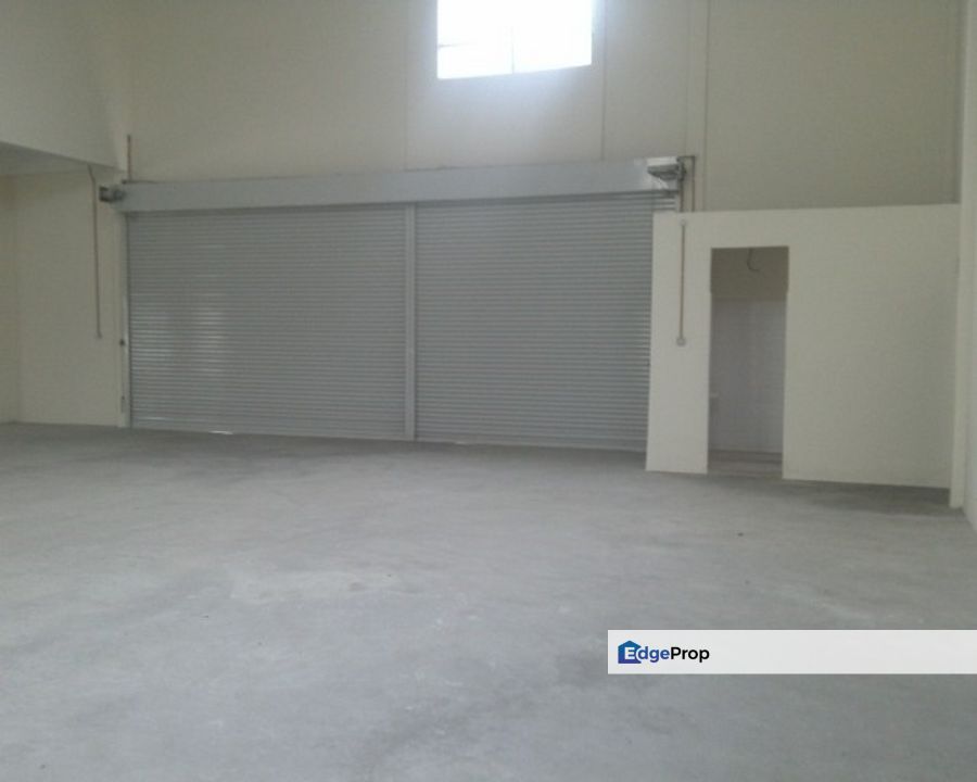 Semi D Factory Warehouse Perindustrian Tasik Perdana Puchong, Selangor, Puchong