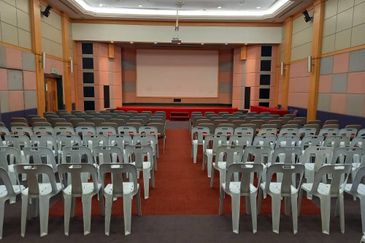 HiCom-Glenmarie Industrial Park