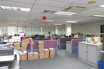 HiCom-Glenmarie Industrial Park