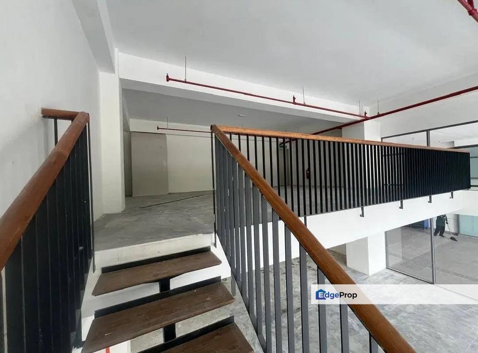 ioi Rio Corner Ground Floor Shop Bandar Puteri Puchong, Selangor, Puchong