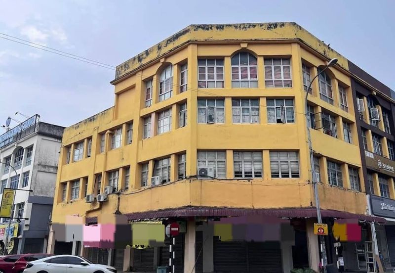 Jalan Kenari, Bandar Puchong Jaya