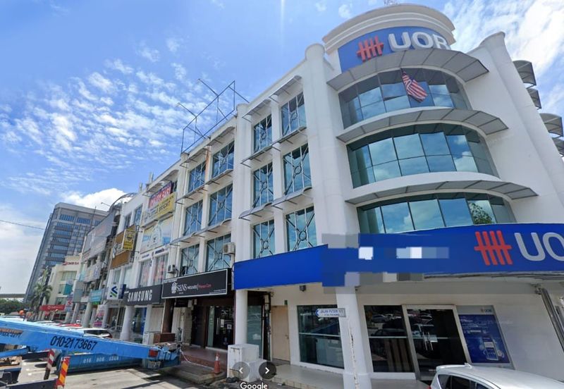 Ground Floor Shop Bandar Puteri 1 Puchong Opp Hero Market
