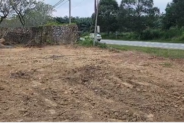 Face main road Industrial Land Jalan Muar-Tangkak