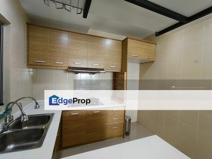 Partly Furnish Zen Residence Condo Puchong Batu 14, Selangor, Puchong