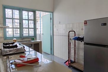 Sri Tanjung Apartment