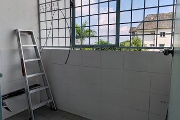 Sri Tanjung Apartment