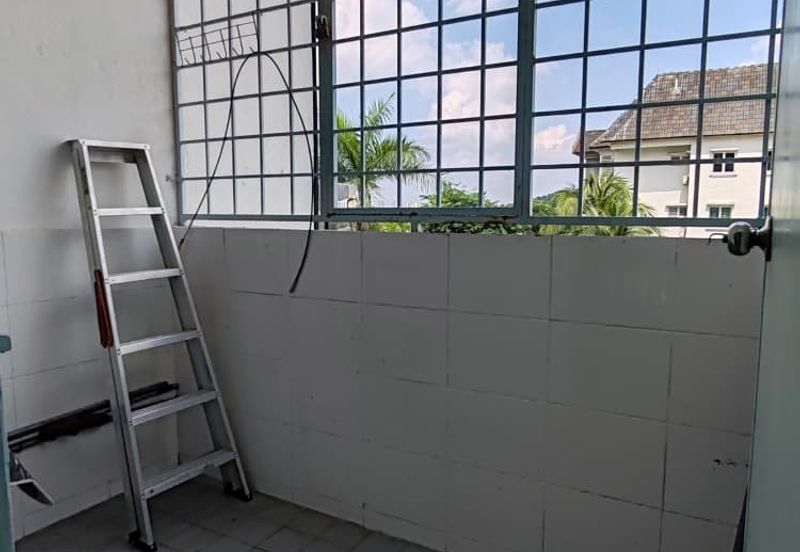 Sri Tanjung Apartment