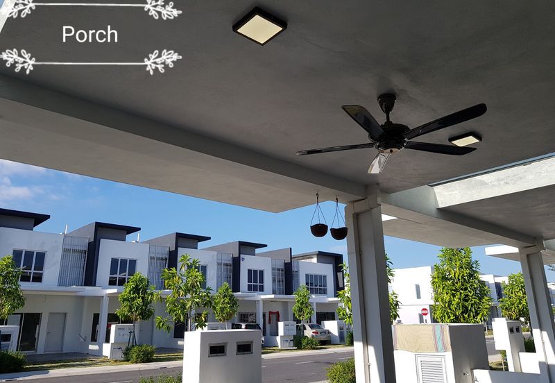 Casa Green @ Cybersouth