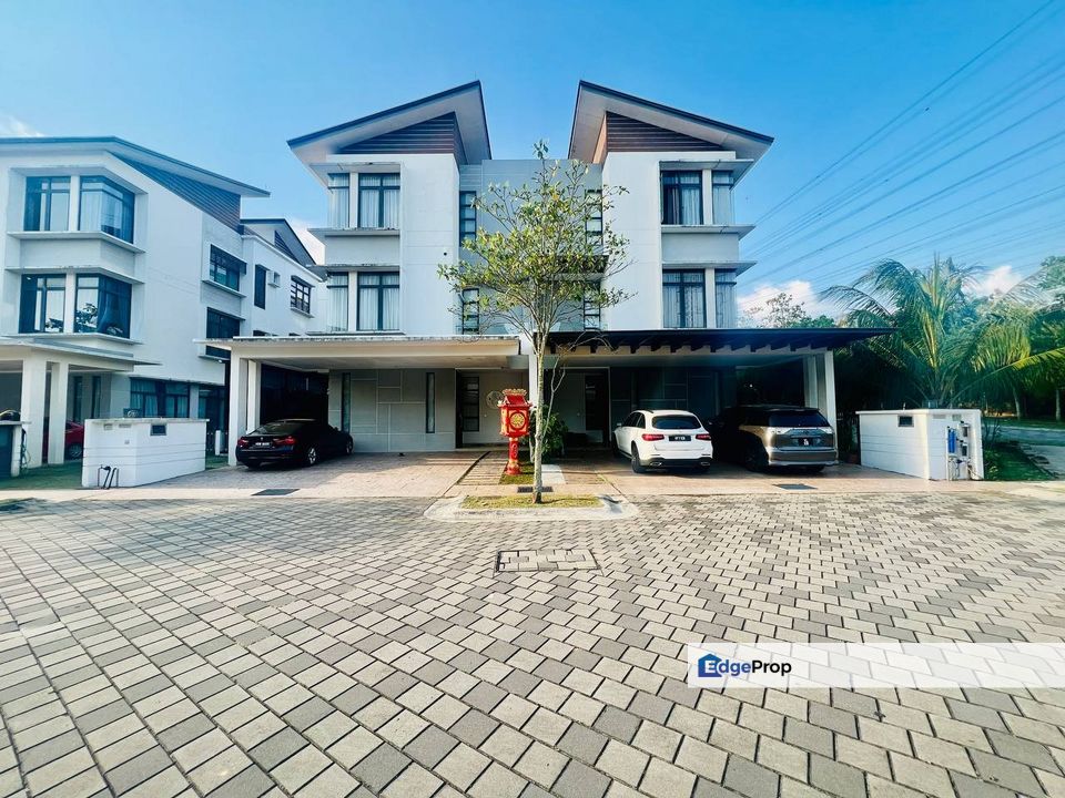 Fully Furnish 3sty Terrace Sunway Eastwood Taman Equine, Selangor, Seri Kembangan