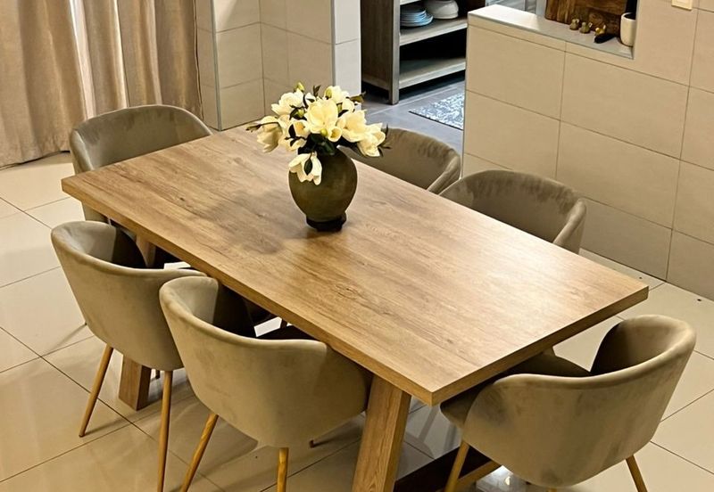 Lake Point Residence