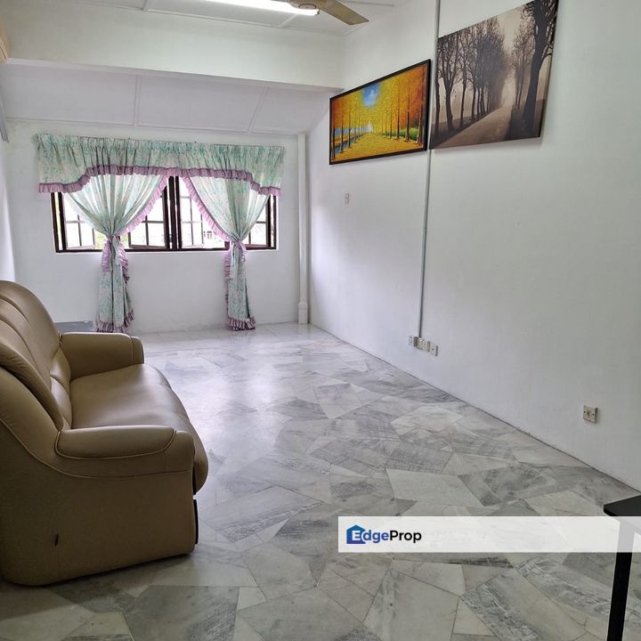 Facing Playgound Furnish Townhouse Happy Garden OUG Tmn Gembira, Kuala Lumpur, Kuchai Lama