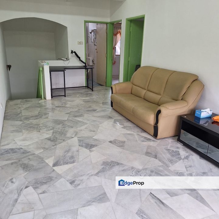 Facing Playgound Furnish Townhouse Happy Garden OUG Tmn Gembira, Kuala Lumpur, Kuchai Lama
