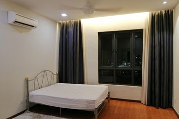 Zefer Hill Residence