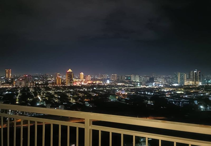 Zefer Hill Residence